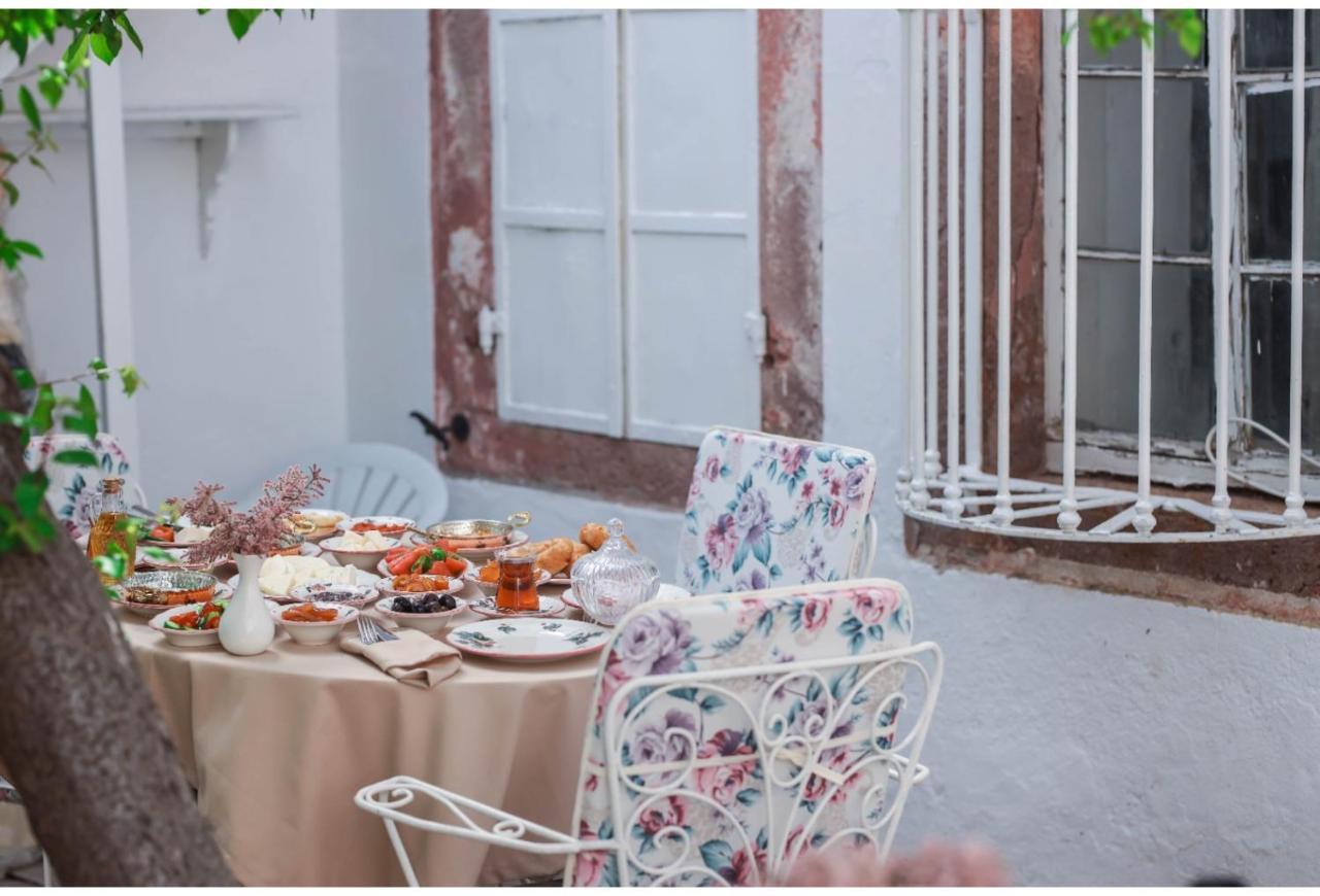 Baris Otel Cunda Ayvalik Exterior photo