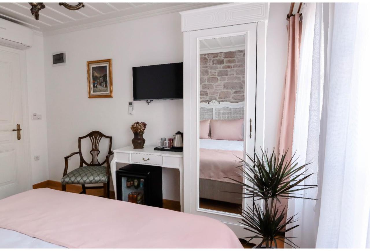 Baris Otel Cunda Ayvalik Exterior photo